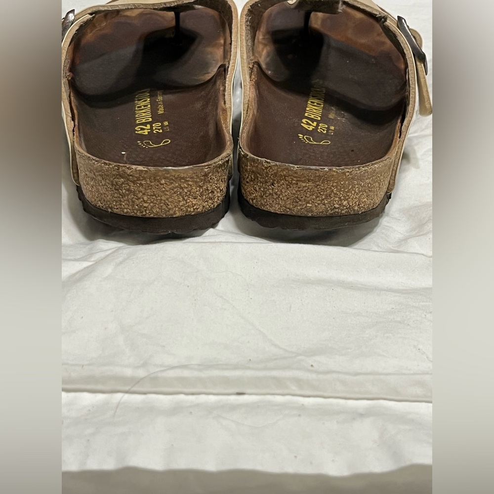 Birkenstock Gizeh Sandals - Picture 7 of 8